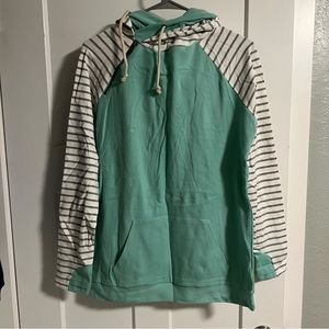 NWT Women’s M Ampersand Ave Doublehood Sweatshirt